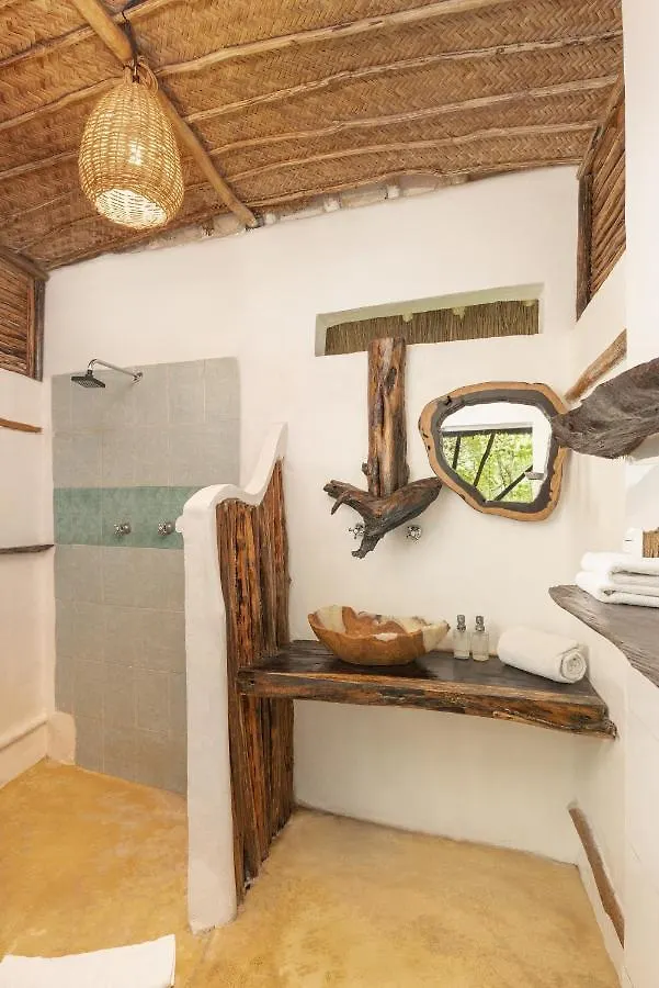 Yaxchen Tulum Cabanas & Cenote 0*,  墨西哥