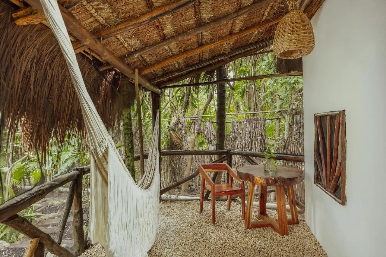 山林小屋 Yaxchen Tulum Cabanas & Cenote